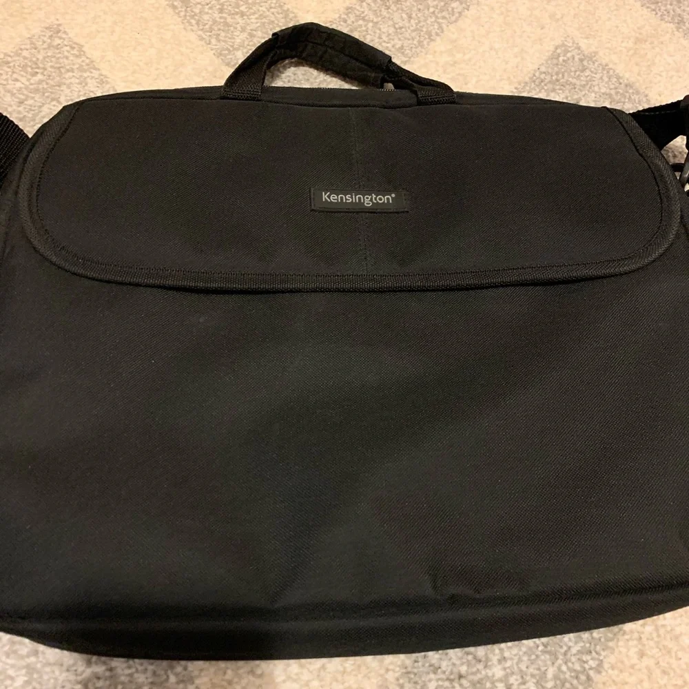Kensington Laptop Bag